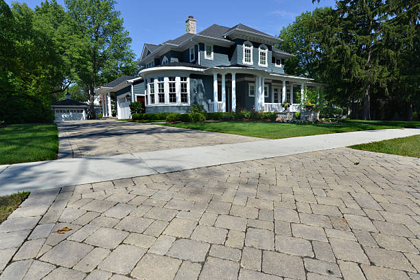 Best Decorative Driveway Pavers  in Cambridge, IL